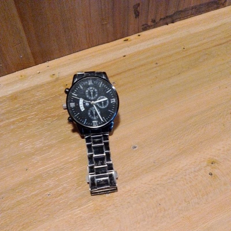 JAM TANGAN MEREK SHAARMS