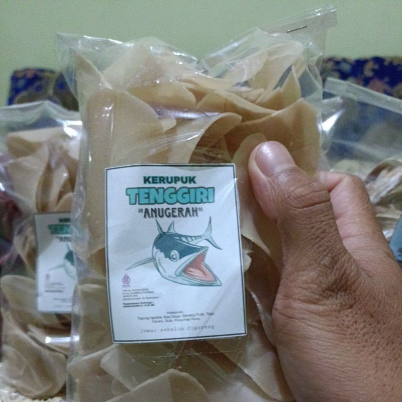

Krupuk Tenggiri Renyah paket 1 kg
