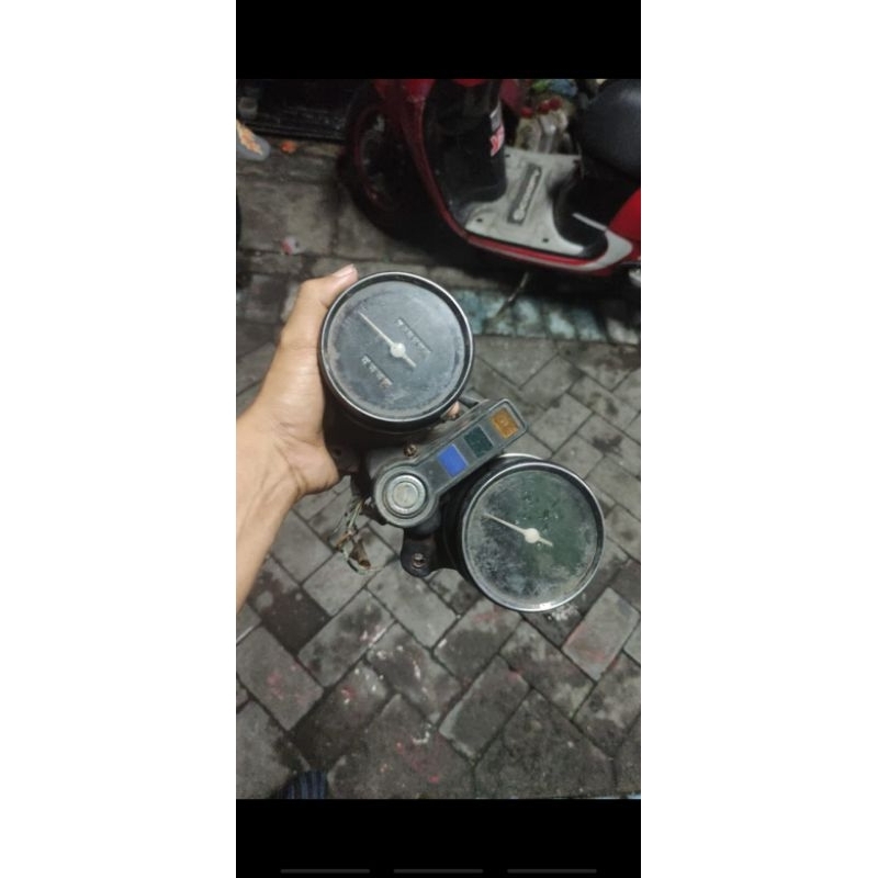 Spido bulat gl100/125 original gl100 tahun tua gl100 tahun 79