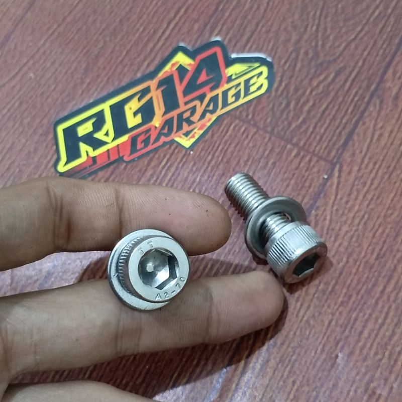 BAUT SEGITIGA SHOCK FIZR