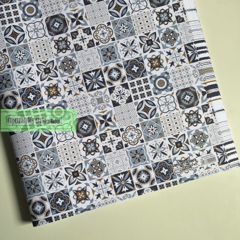 Kertas Kado Sansan Wawa Motif Batik Pattern Keramik Tegel Blue Biru - Wrapping Paper