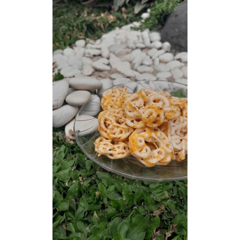 

kerupuk seblak mawar