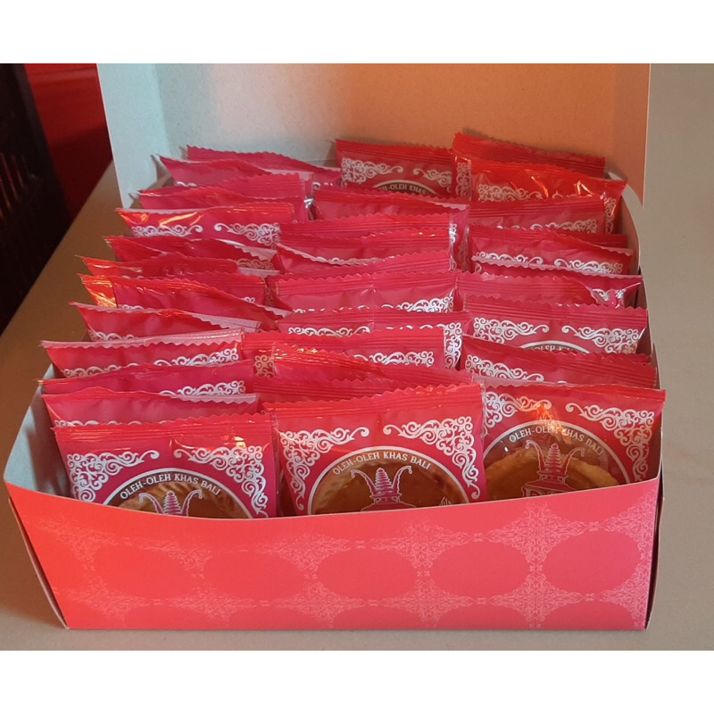 

Pie Susu Oleh oleh khas Bali 25 pcs Asli dan Lezat Pie "9" Official