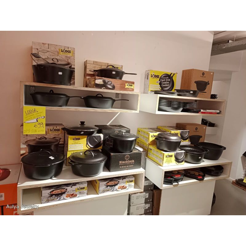 original staub cast iron cocotte snowflake 24 cm