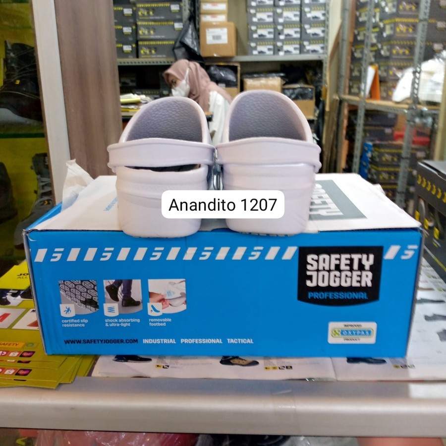 Sepatu Safety Jogger Bestlight SRC