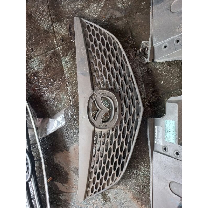 Gril Grill mazda 3 hatchback 2003 sd 2006