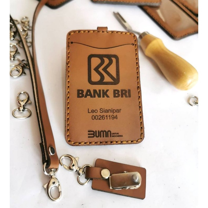 

Name Tag Id Card Holder Kulit Asli Cstom Logo dan Nama - Id Card Holder Kulit Cstom