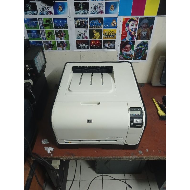 HP Color Laserjet CP1525 CP1525n CP1525dn Printer Warna A4