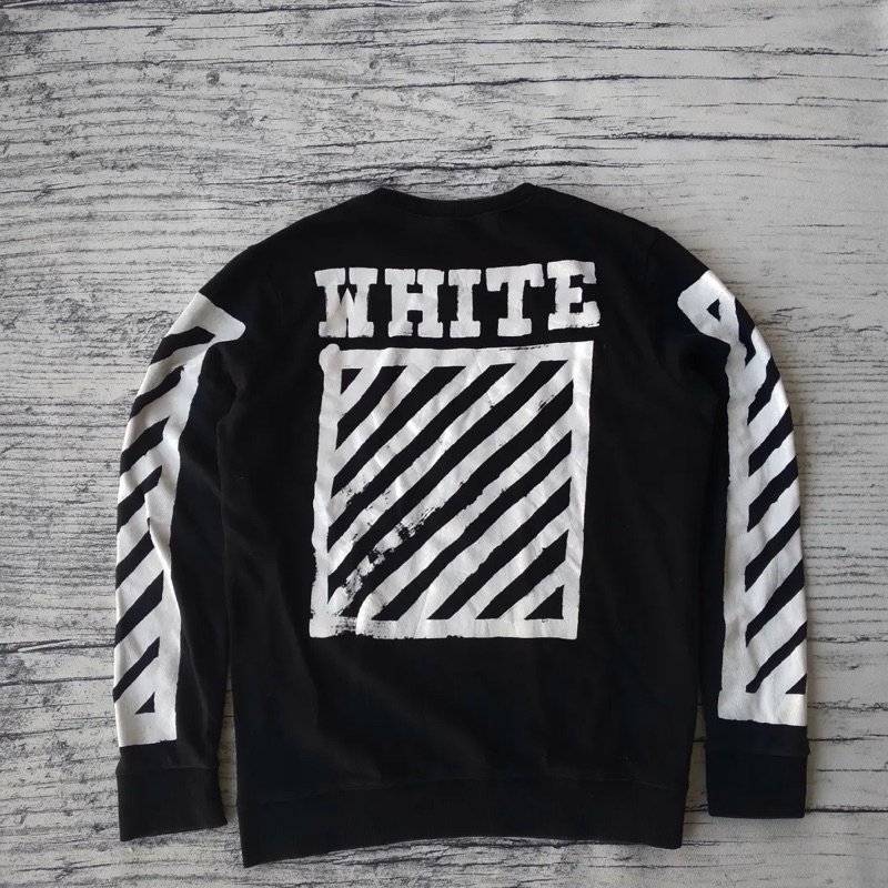 CN Off White
