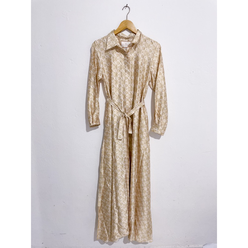 Monogram Dress Wearing Klamby sandcastle
