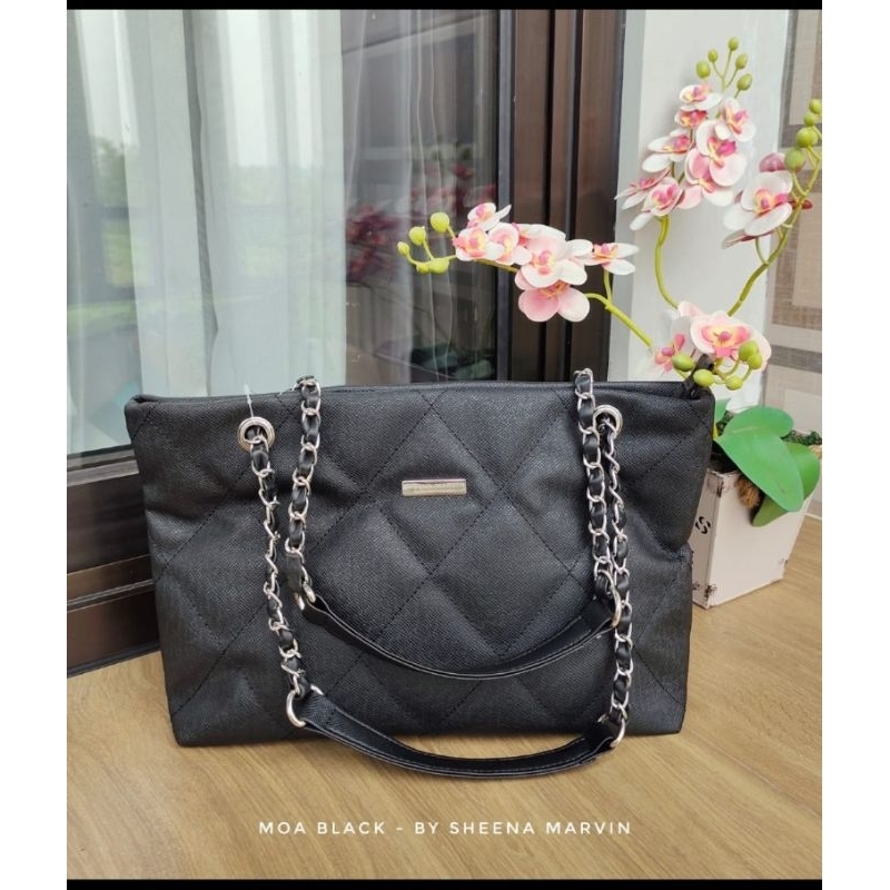 TAS MOA BLACK TAS SELEMPANG HITAM TALI RANTAI TAS WANITA KERJA