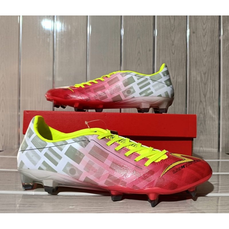 Sepatu Bola SPECS Accelerator LS 4 Pro FG Nusantara Pack