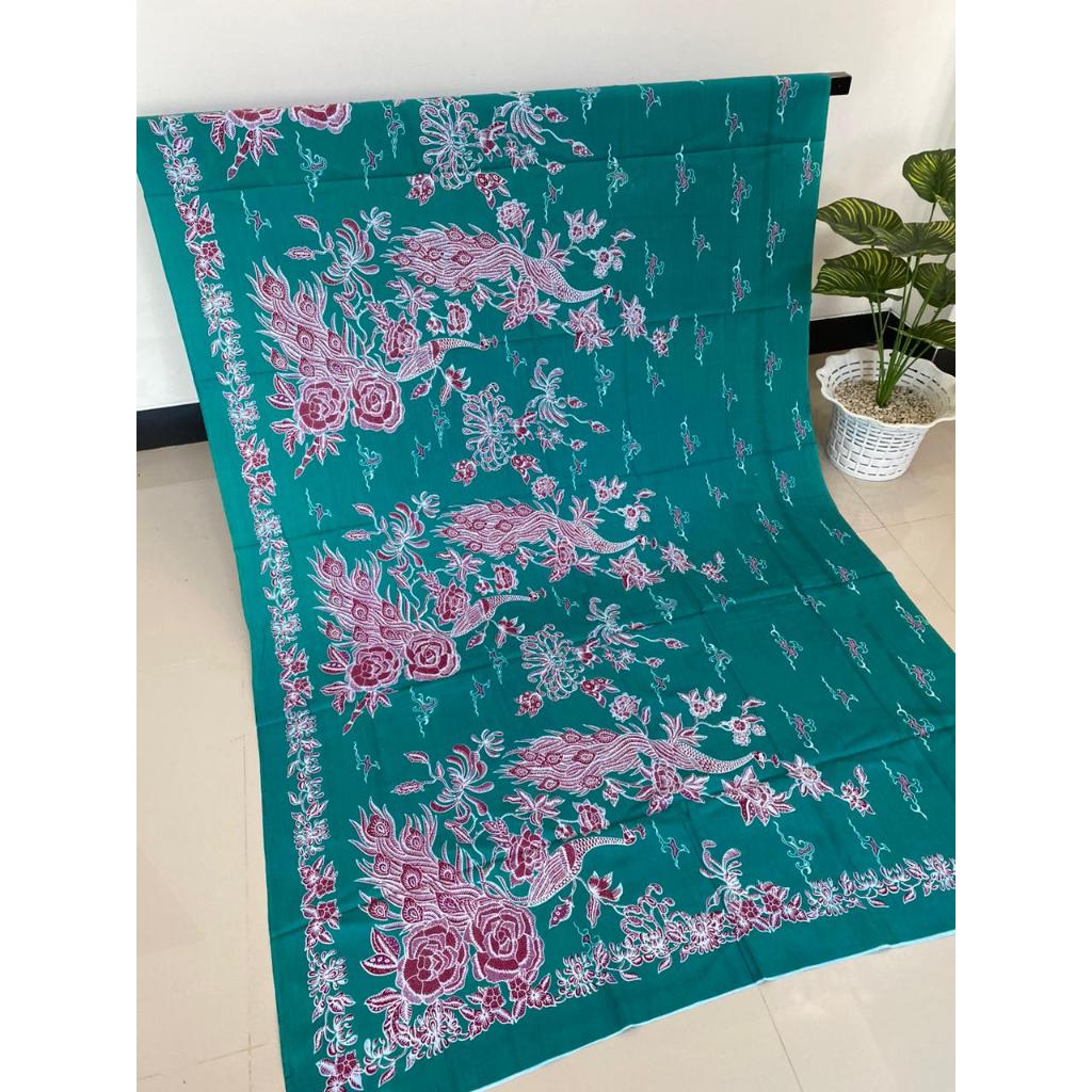 Kain Batik SOLO motif merak