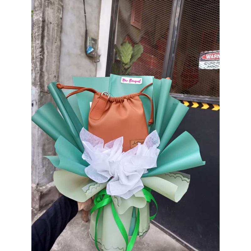 Bouquet Tas Hari Guru Murce, Buket Tas Untuk Orang Terasayang, Paket Buket Tas Selempang Serut Khair