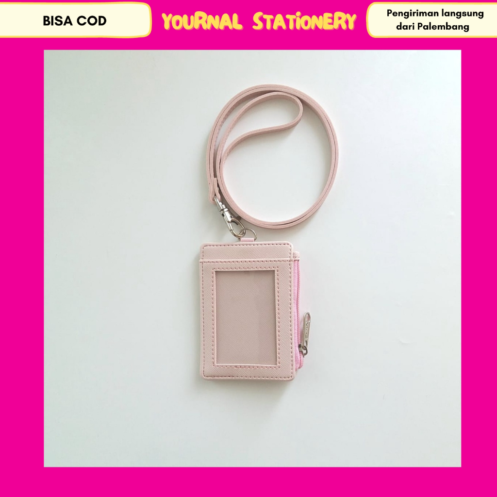 

Lanyard Flashee Resleting Name Tag Pink Muda ID Card Holder Kulit Termurah 1 Slot depan PU Leather Lanyard NameTag ID Card Holder