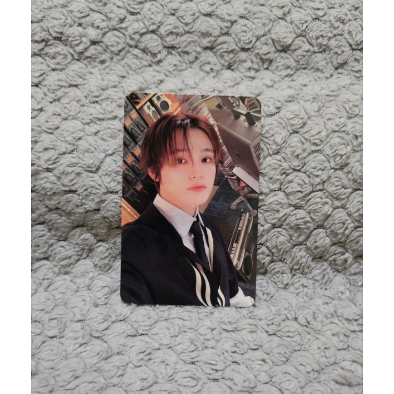 CHENLE ISTJ INTROVERT OFFICIAL PHOTOCARD