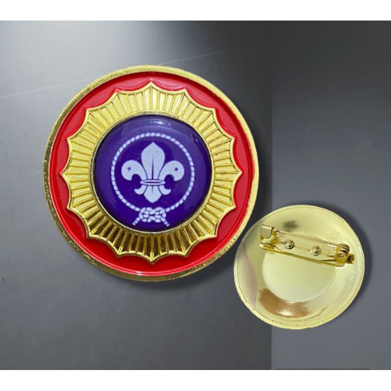 pin wosm - pin scout pramuka peniti