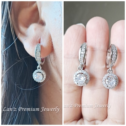Anting Perak Berlian Medan Bulat Clip Kristal Mewah Titanium Perak