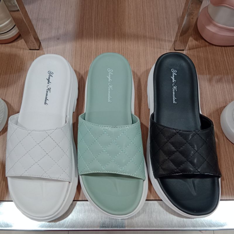 Sandal Wanita YONGKI KOMALADI ORI