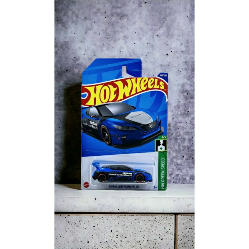 Nissan Leaf Nismo rc02