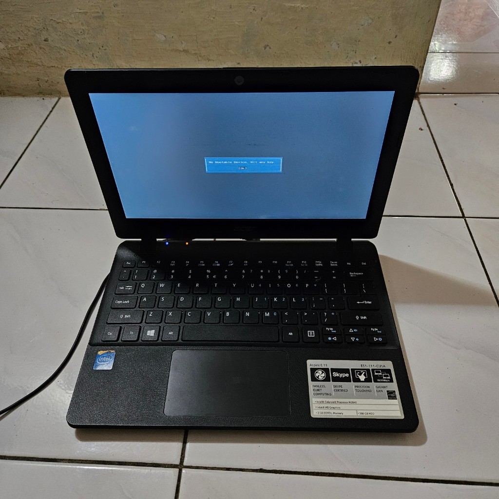Netbook Acer Aspire E11 Minus