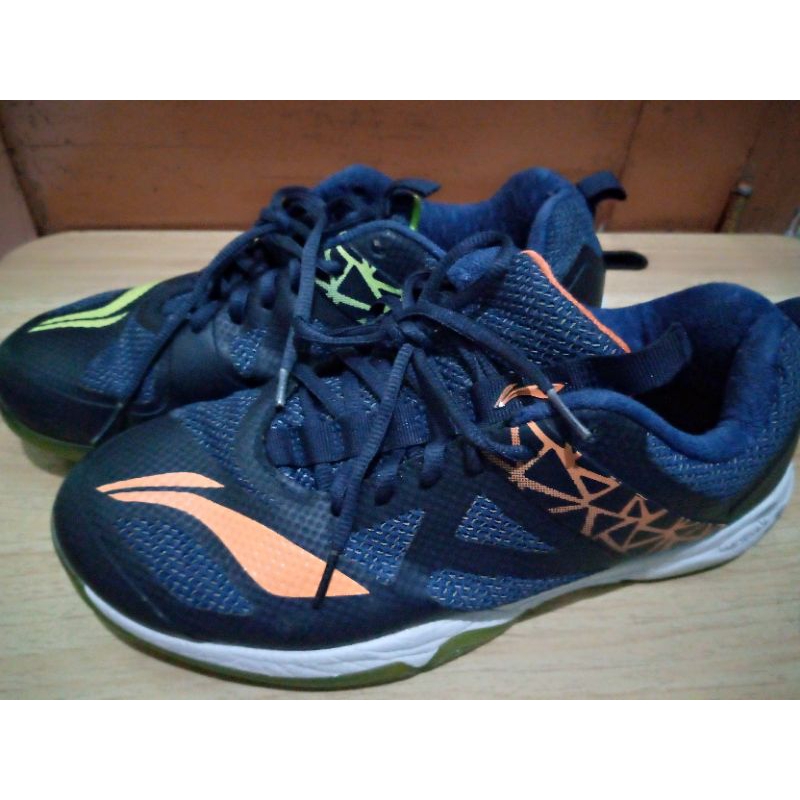 sepatu Lining Cloud Ace G6