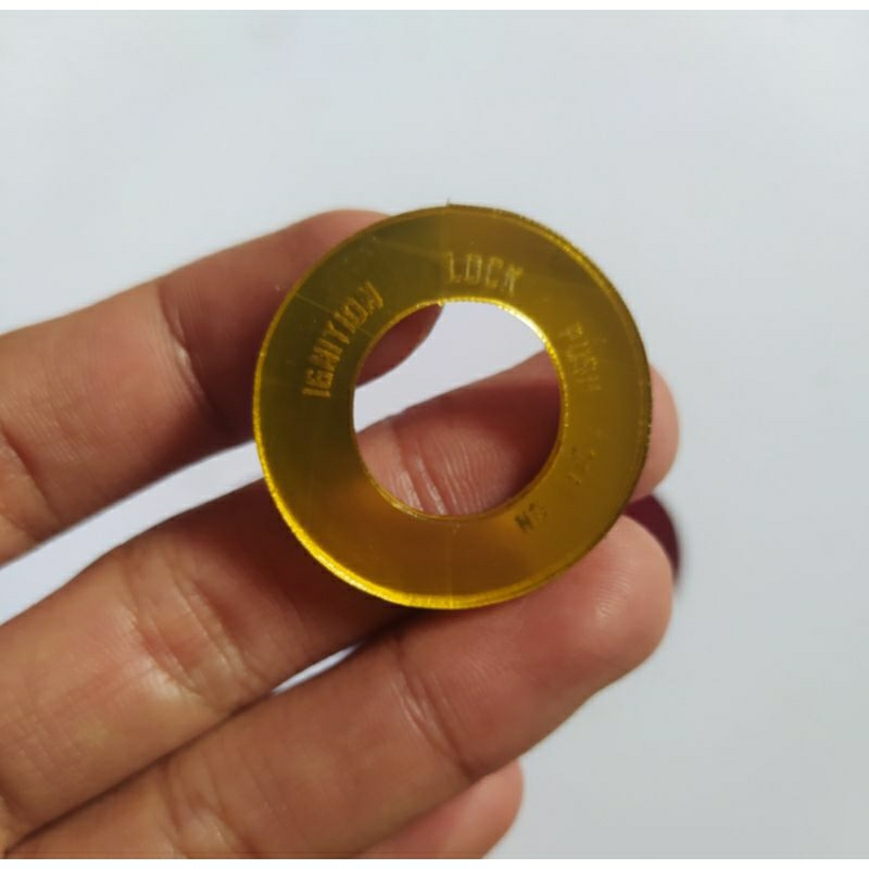 Emblem Akrilik Kunci Motor Mio Sporty Karbu/Emblem Akrilik Kunci Motor Mio Lama