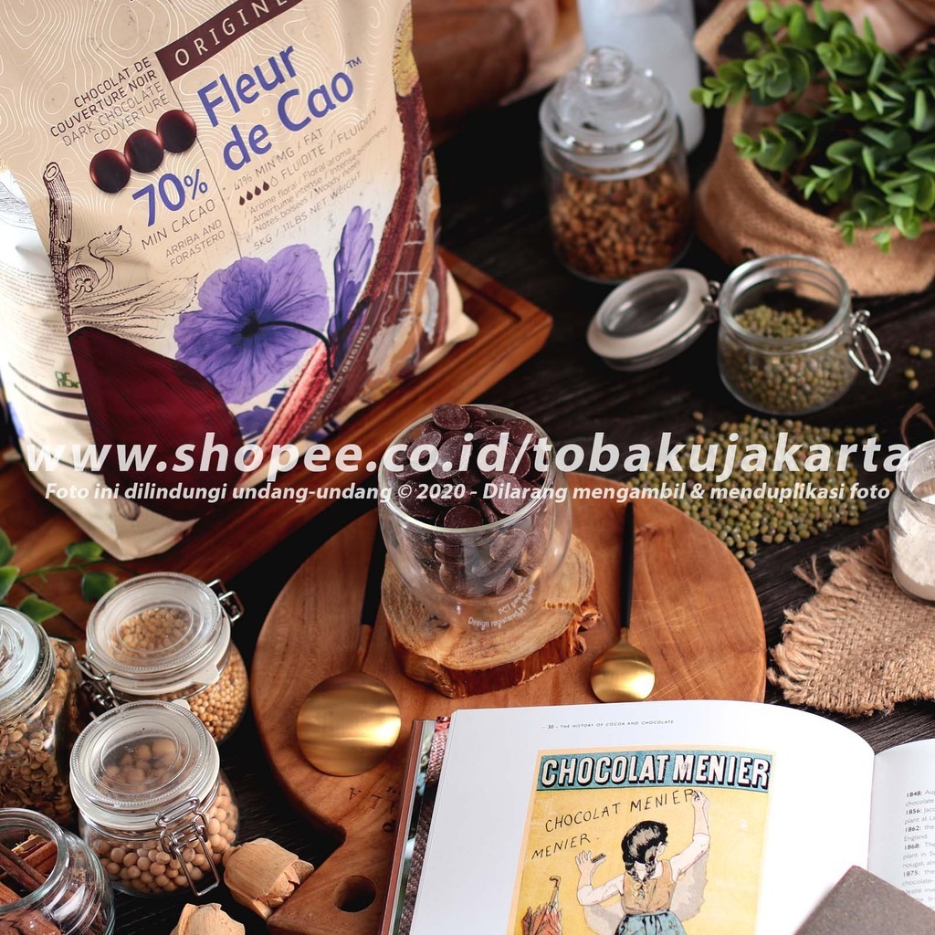 

Cacao Barry - Fleur De Cao 70% 1kg Dark Chocolate Couverture Cokelat Coin Coklat Baking