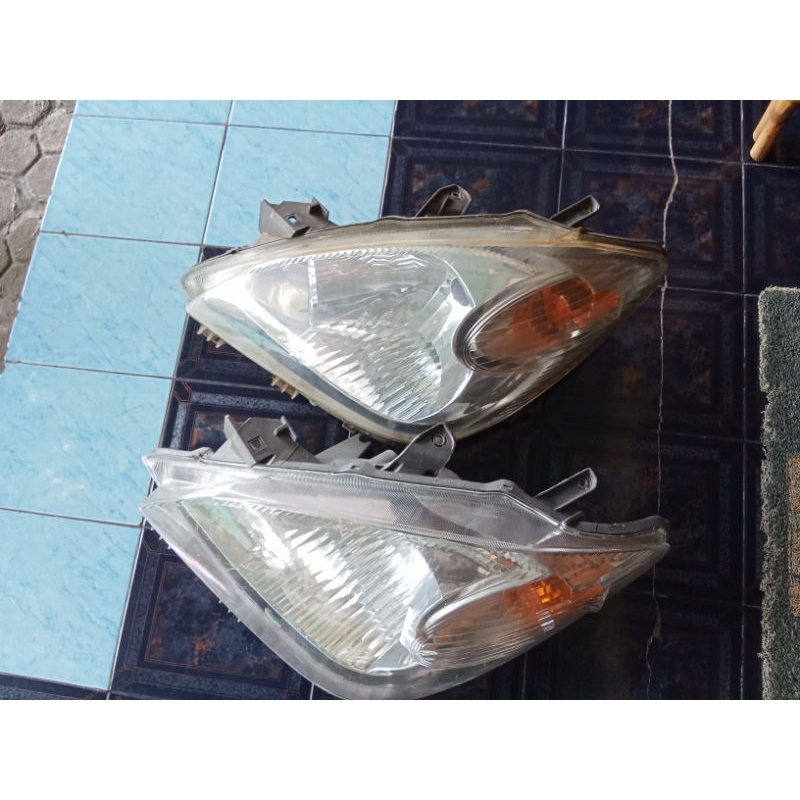 headlamp Xenia/Avanza vvTi 2007/2011 original