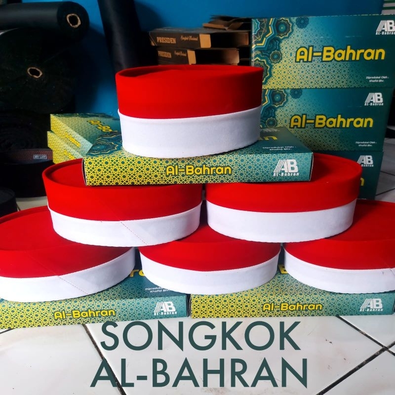 Peci Merah Putih/ Songkok Merah Putih/ Kopiyah Merah Putih