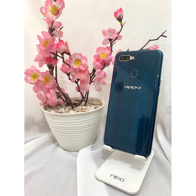 Oppo A7 Ram 4gb Internal 64gb