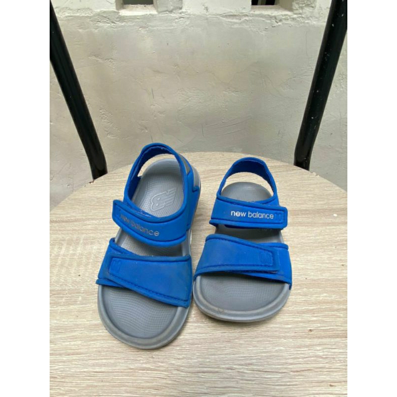 sandal new balance