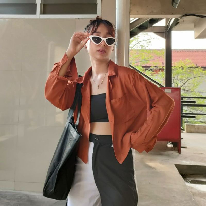 CH MONICA RAYON DIAMOND CROP OUTER SHIRT