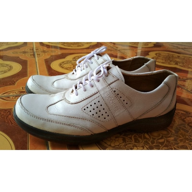 Sepatu Buccheri white second