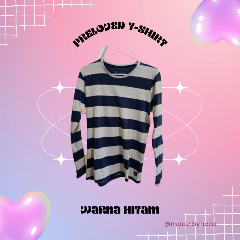 Preloved Tirajeans Slim Fit Kaos Size S T-shirt