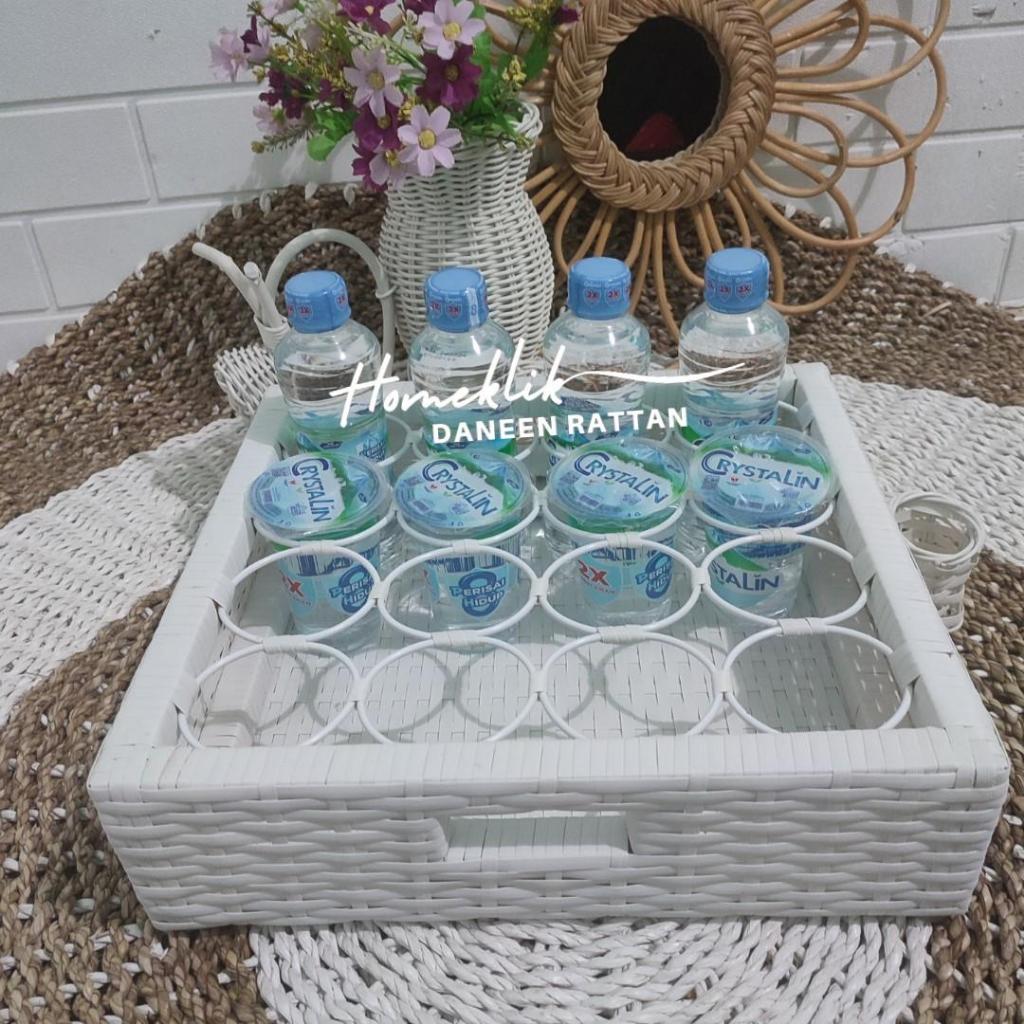 Tempat Aqua Gelas Rotan Sintetis Bentuk Kotak 16 Lubang
