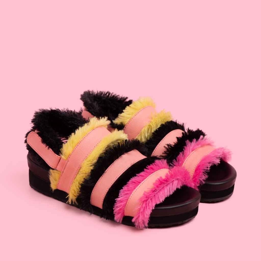 IWEARUP Naomi Fluffy Sandals