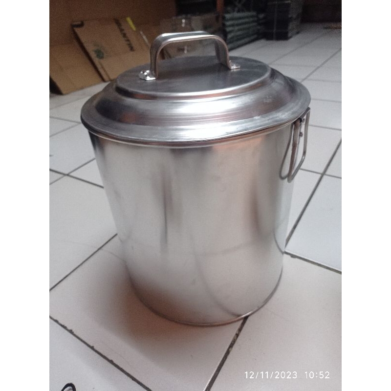 Tong air / dandang air 30 alumunium