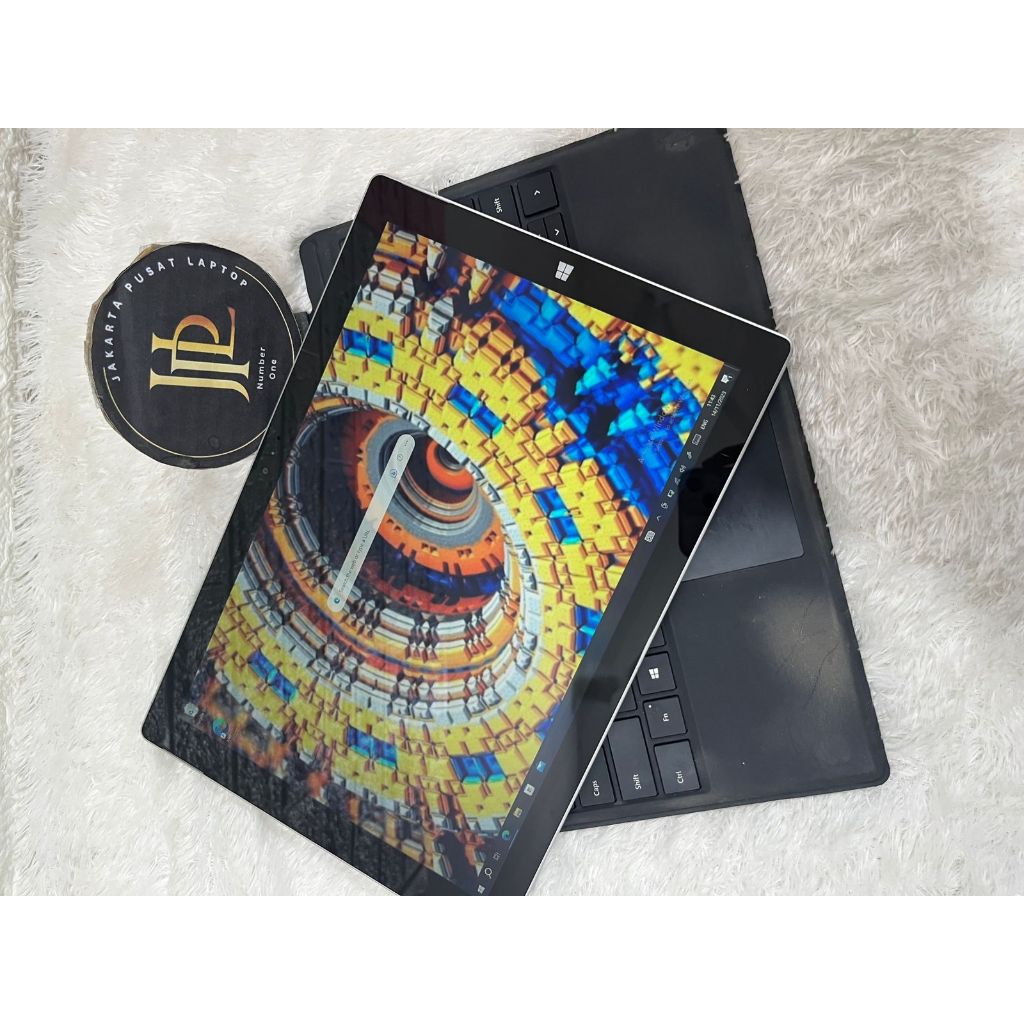 MICROSOFT SURFACE PRO 34GB128GBINTEL CORE I5 GEN 4