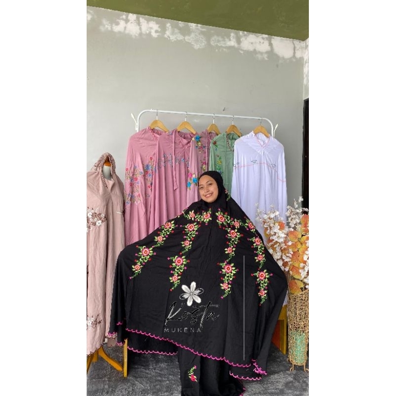 Mukena Dewasa Babysilk Premium/ motif bunga/ renda mewah/ Hitam bordir pink