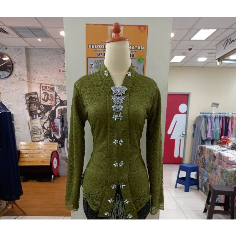 kebaya flo/ kebaya kartini brukat/atasan kebaya payet