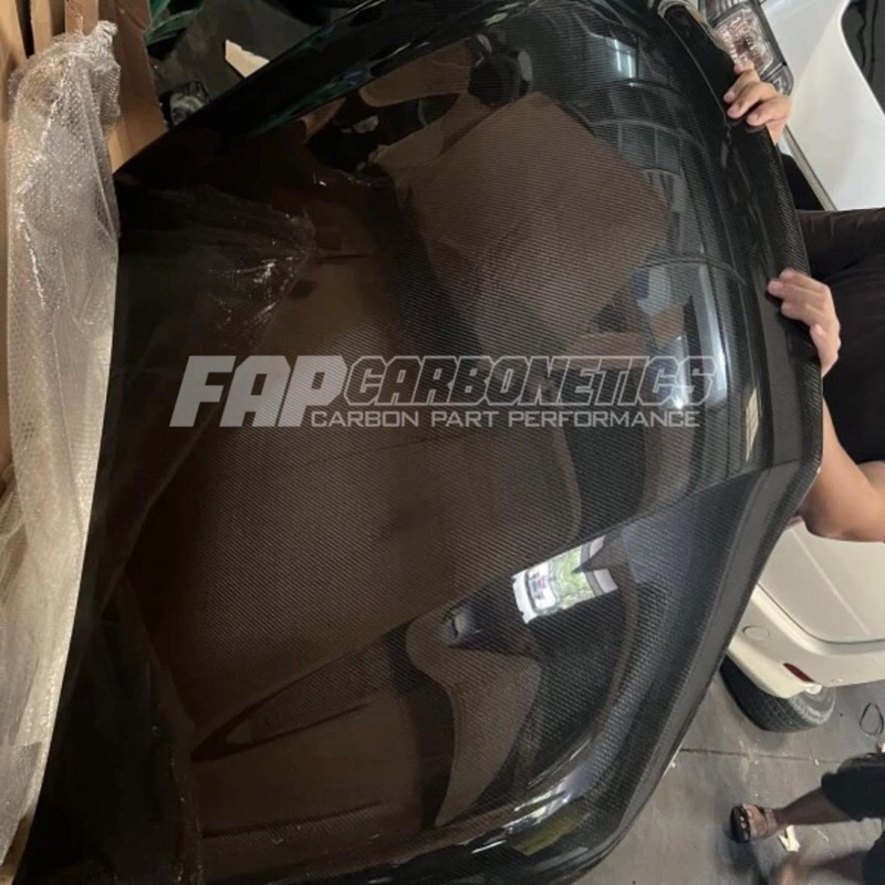 Kap mesin fortuner vrz carbon twill/carbon kevlar