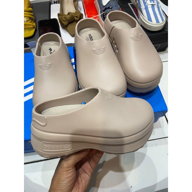 Sendal sepatu Adidas adifom stan smith mules ( blackpink )