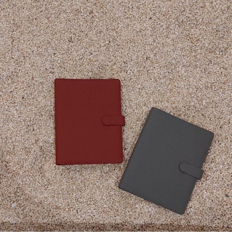 

Binder Note A5 Premium Polos Dengan Kancing 20 ring