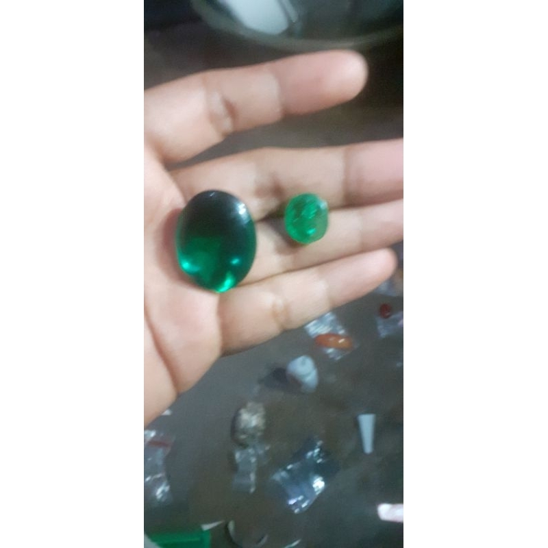 batu green topas india