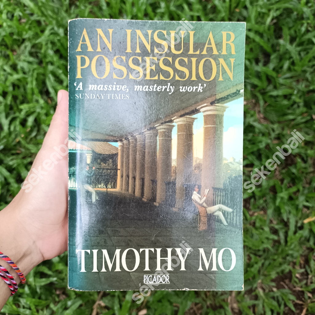 Novel An Insular Possession by Timothy Mo (1987) - Novel Vintage