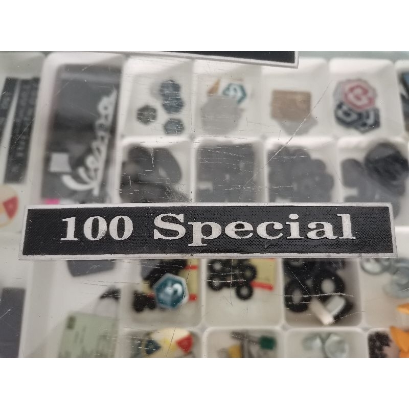 Emblem / tulisan belakang vespa pts 90 dan pts 100