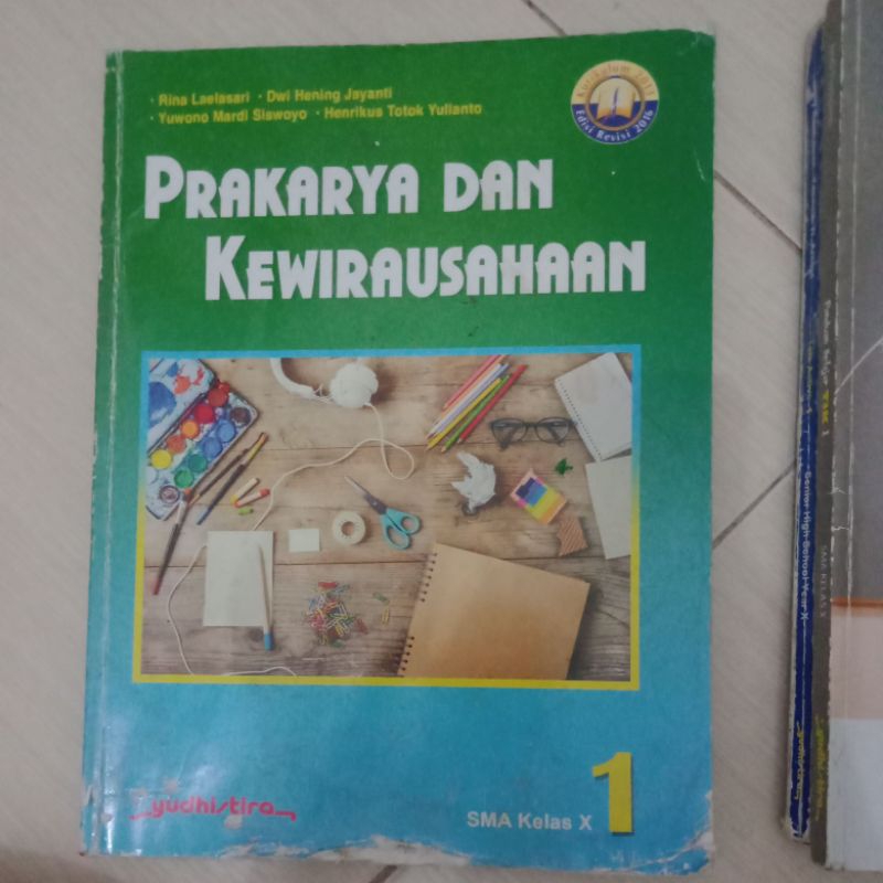 buku bekas pkwu kelas 10 yudhistira