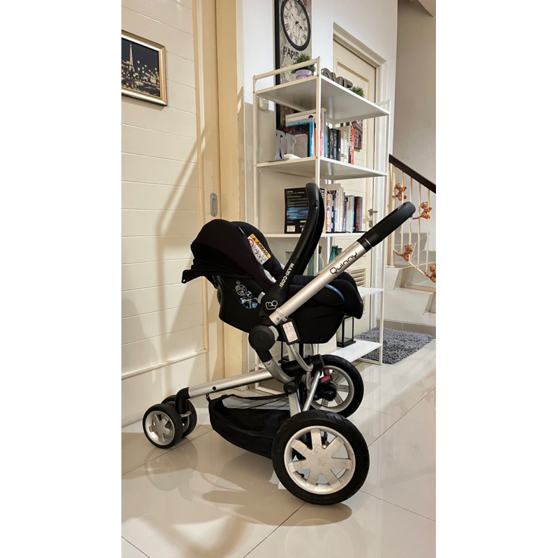 [PRELOVED] MAXI-COSI carseat/infant carrier & QUINNY stroller frame