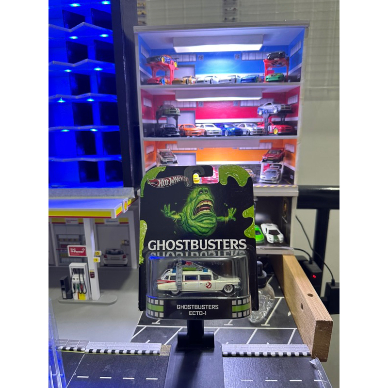 Hot Wheels GhostBusters Ecto-1